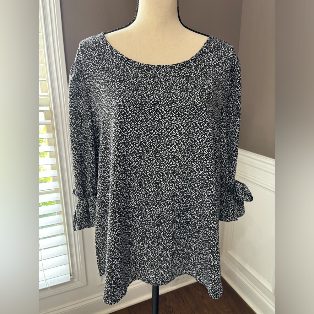 Tee For The Soul Boutique Blouse Womens 1X Black Tie Sleeves Top Shirt